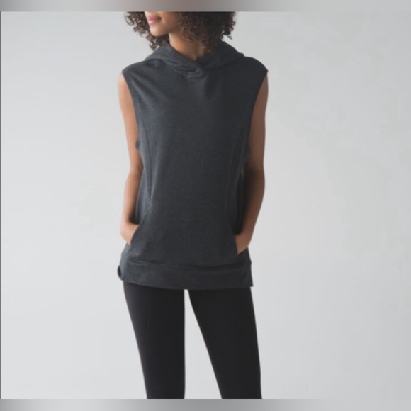 lululemon athletica Tops - Lululemon Blissed Out Sleeveless Hoodie Heathered Black/Gray Sz 4!